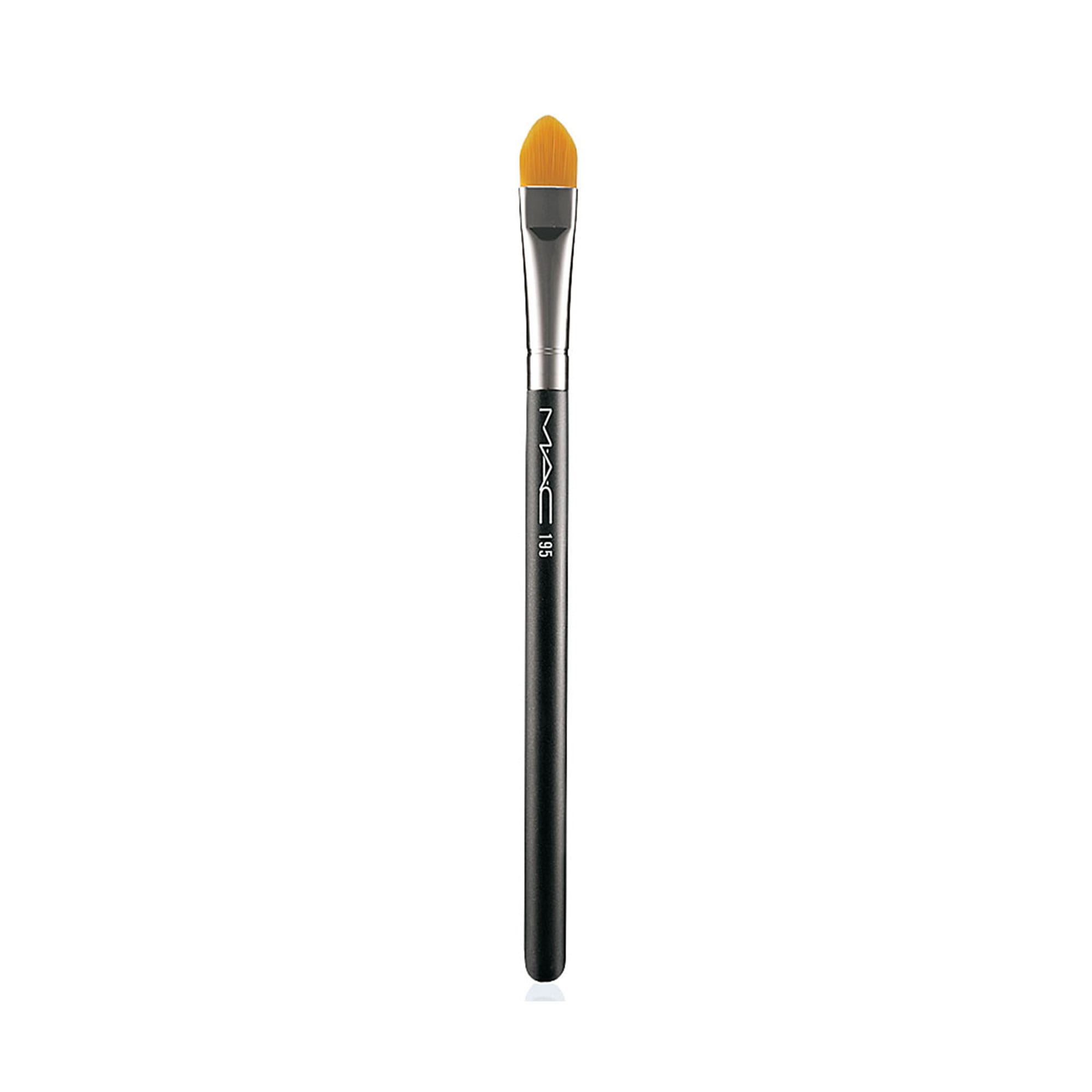 195 Concealer Brush från MAC Cosmetics