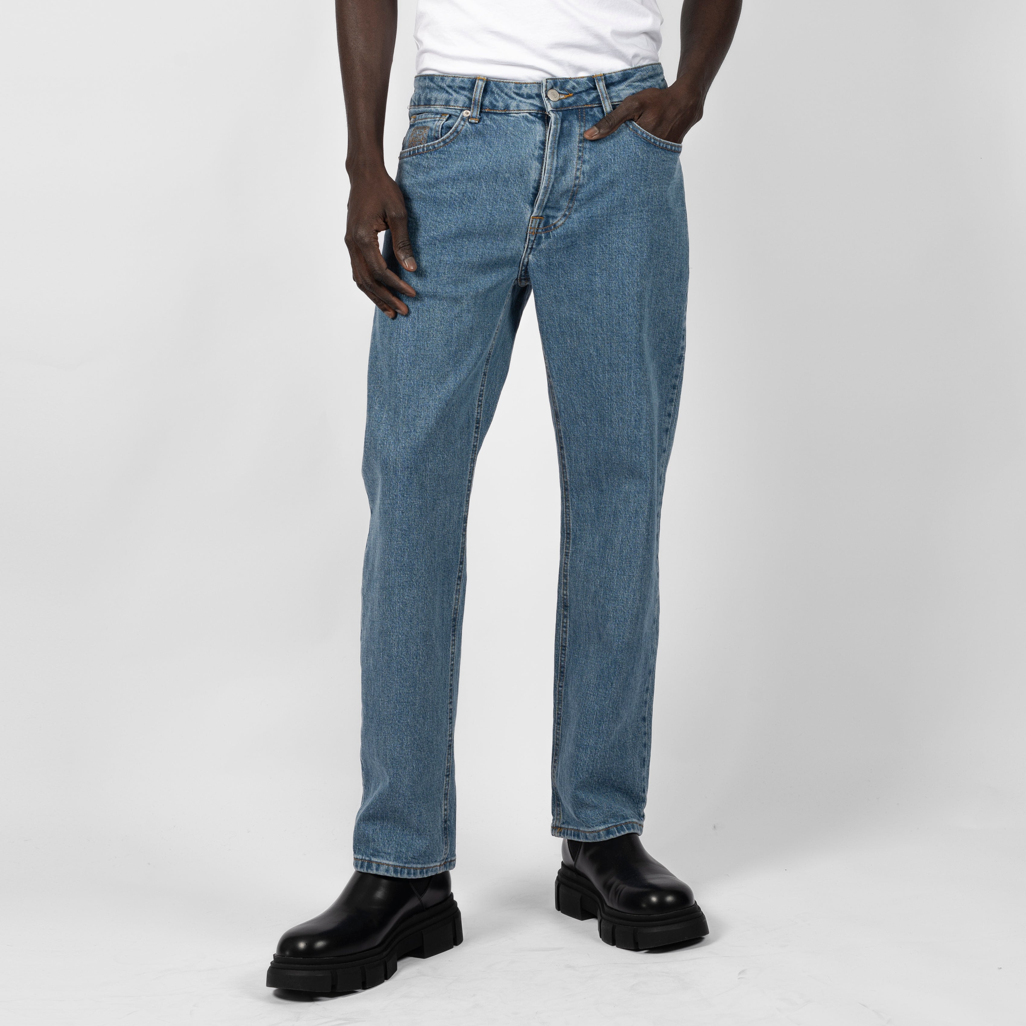Regular Fit Jeans från Ljung