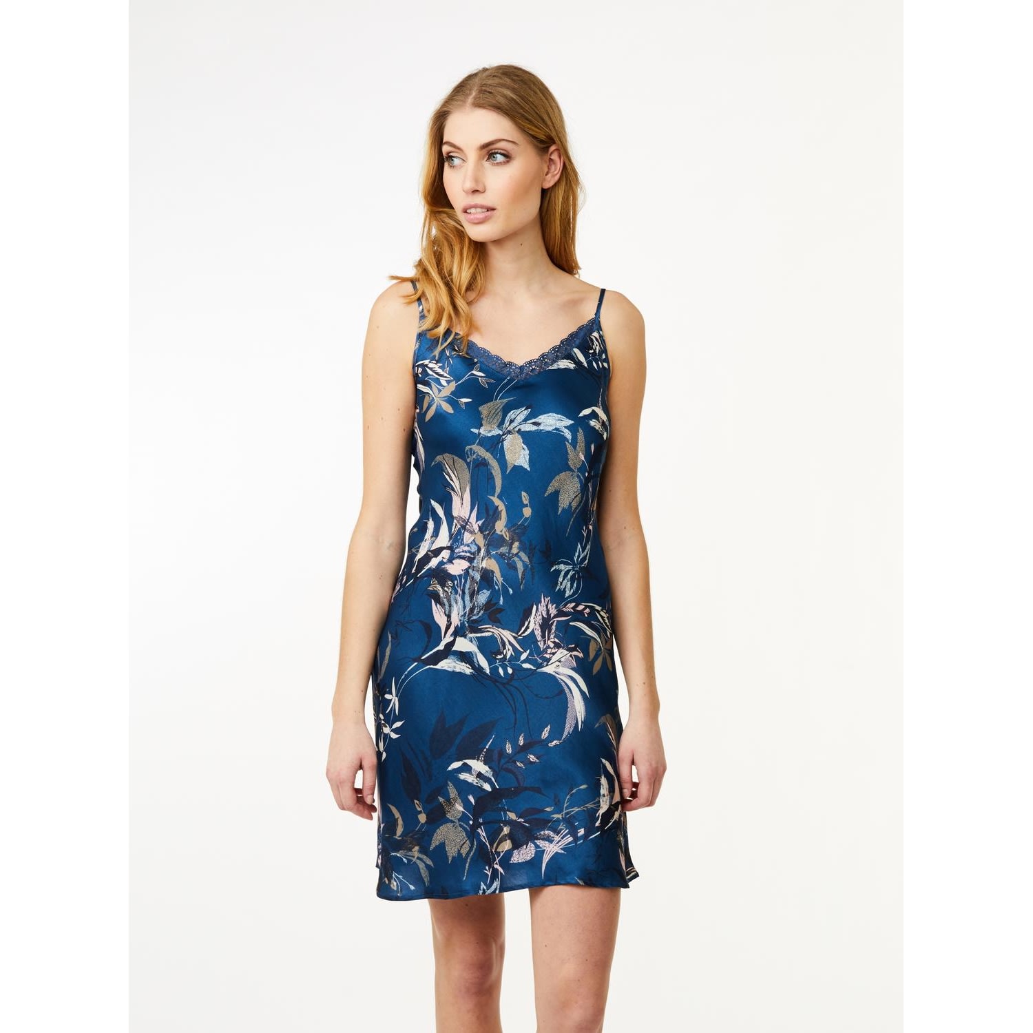 Jade Chemise Dress från CCDK COPENHAGEN
