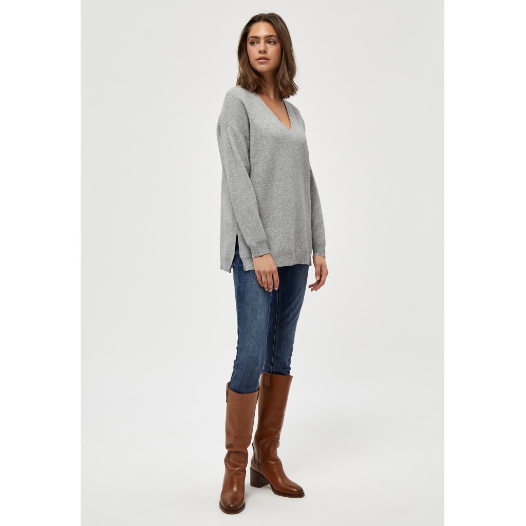 Rosalia Long Pullover 7
