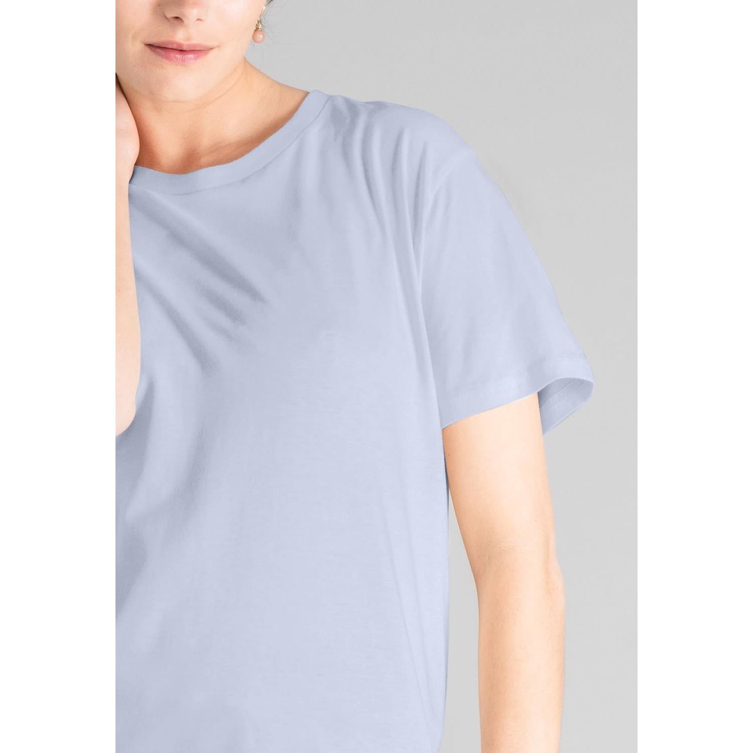 Essential - T-shirt, lighter blue