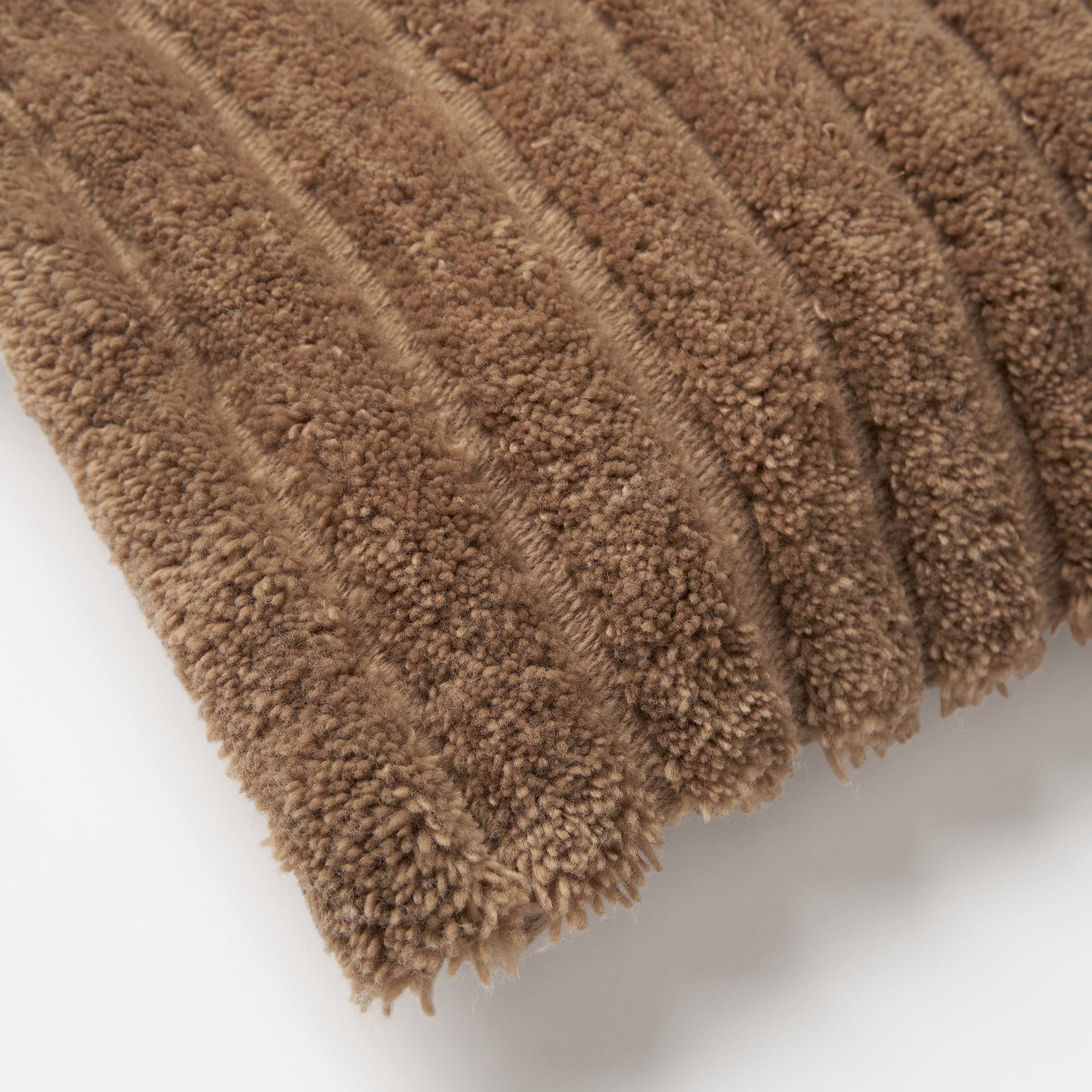 Fluffigt kuddfodral HENNY Stripe