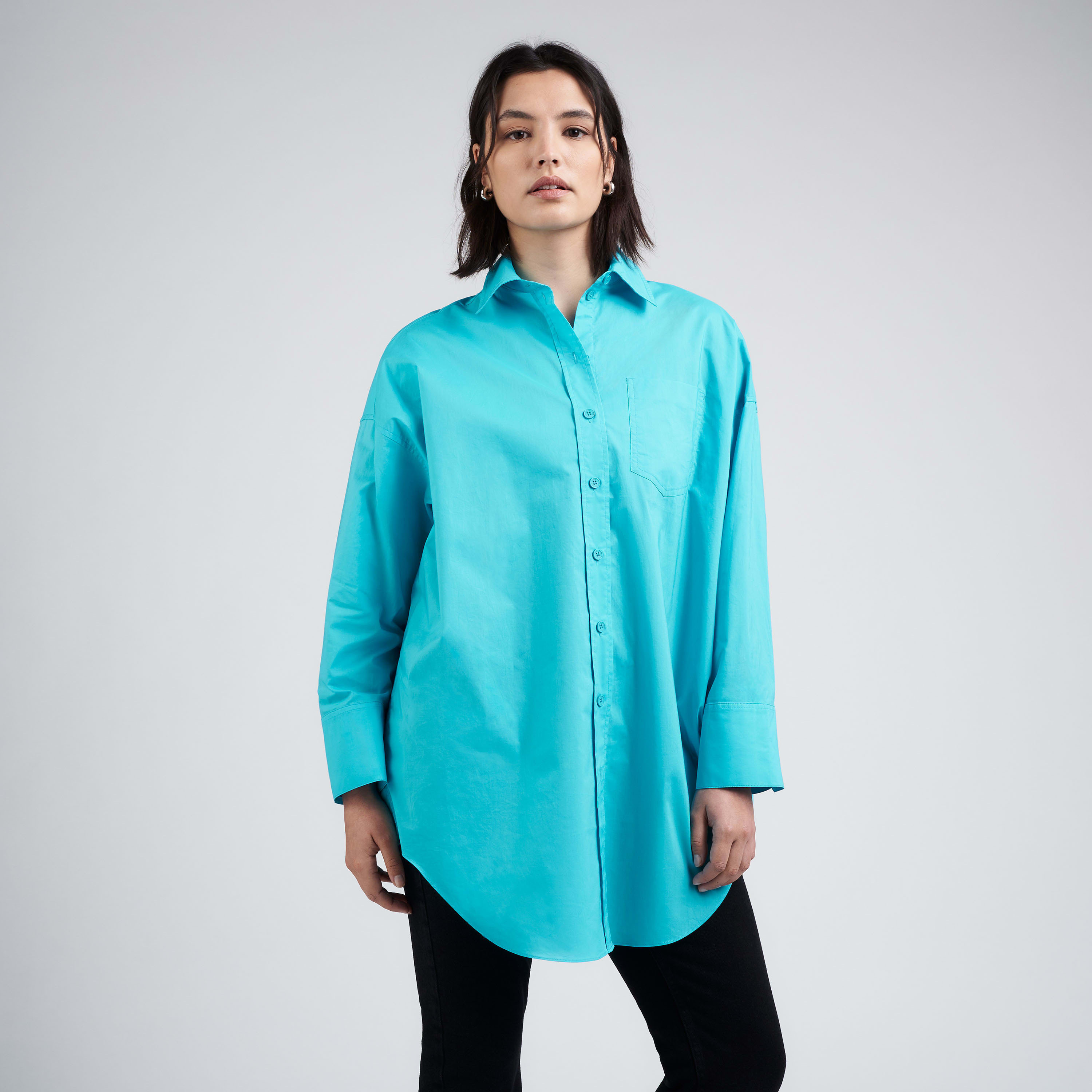 Bomullsskjorta i oversize-modell