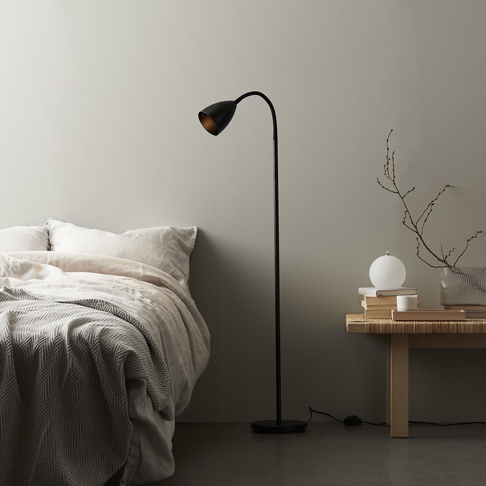 Golvlampa Trotsig