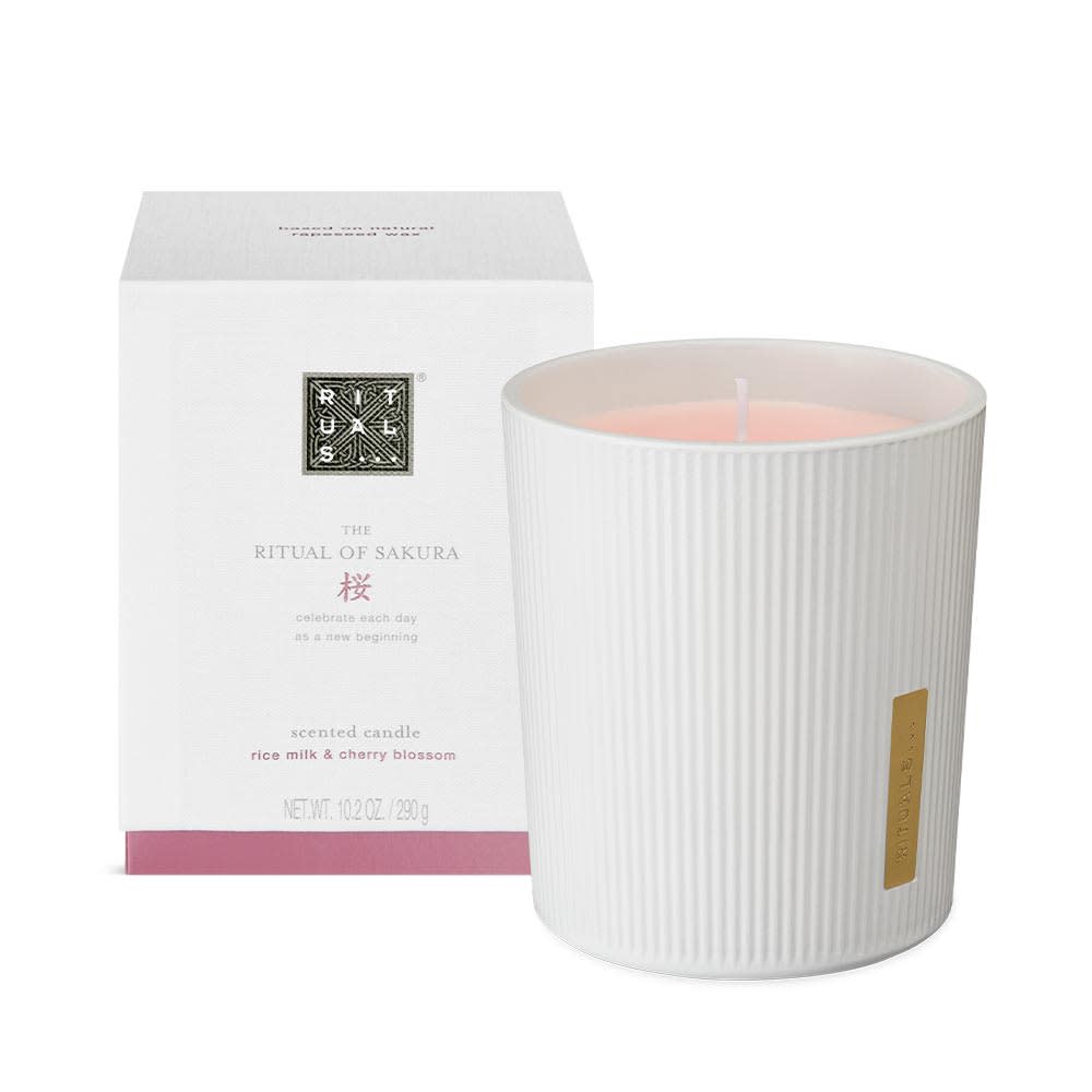 The Ritual of Sakura Scented Candle i 290 G från Rituals Åhlens
