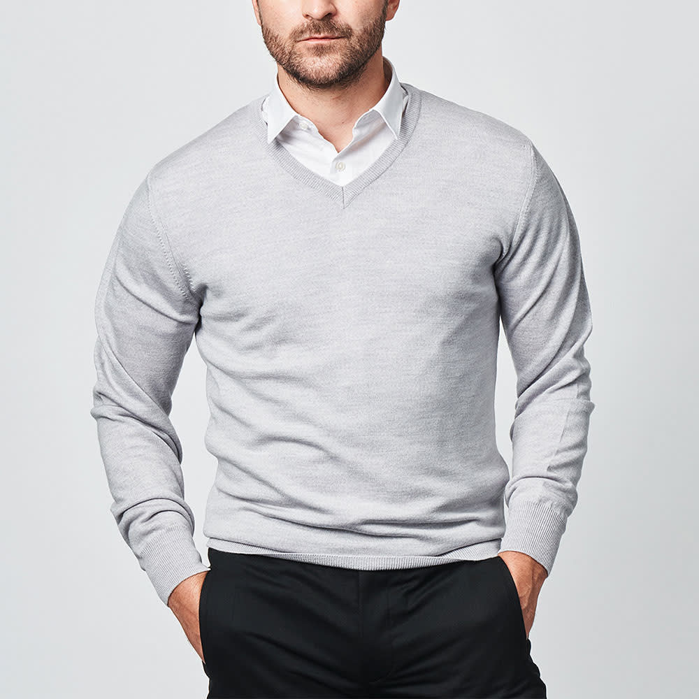 V-Neck Merino Sweater från The Shirt Factory
