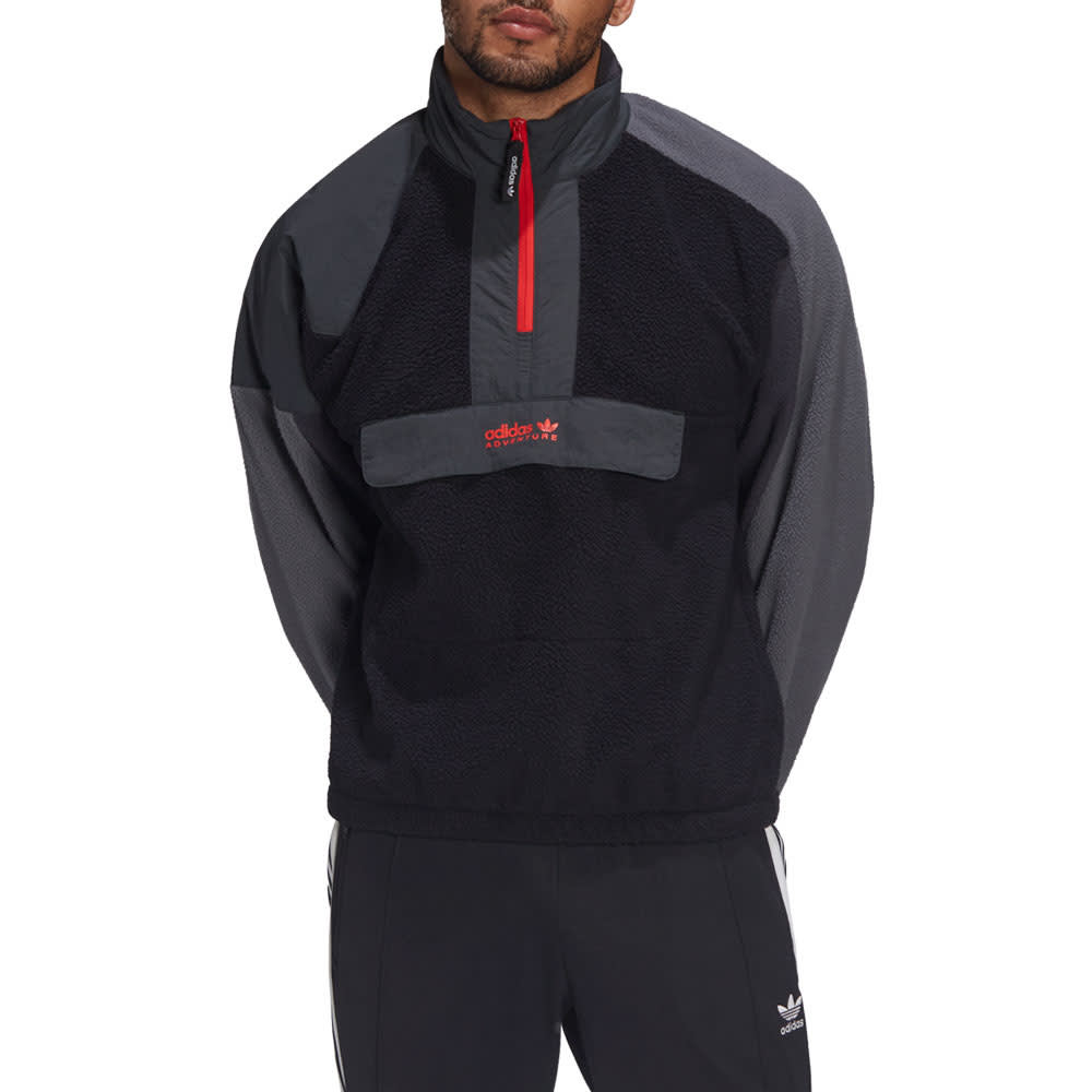 Adventure Squamish 93 Track Jacket i Black frÃ¥n Adidas Originals | Ãhlens