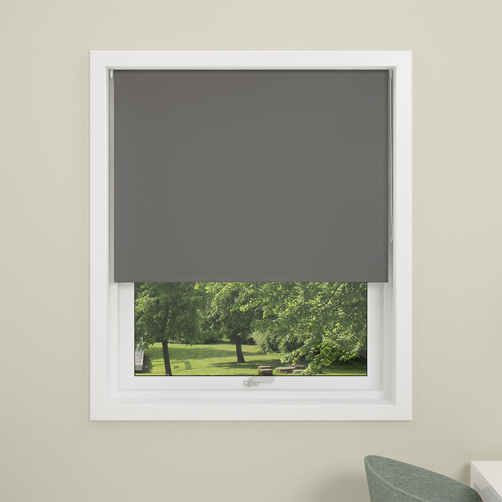 Rullgardin Uni mörkläggande 160x210, grå från Debel