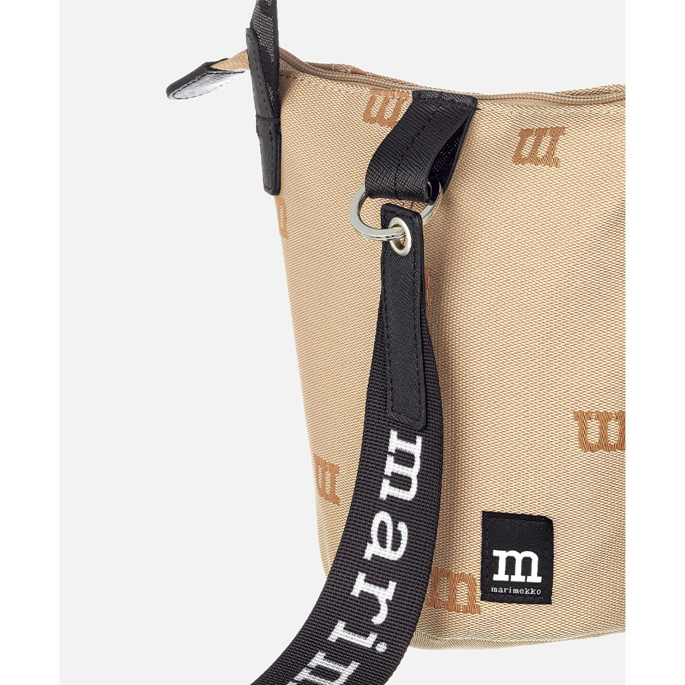 Essential Bucket M-Logo Bag