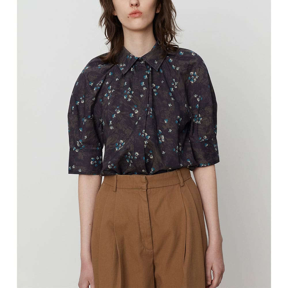 Jaylin - Abstract Floral Shirt