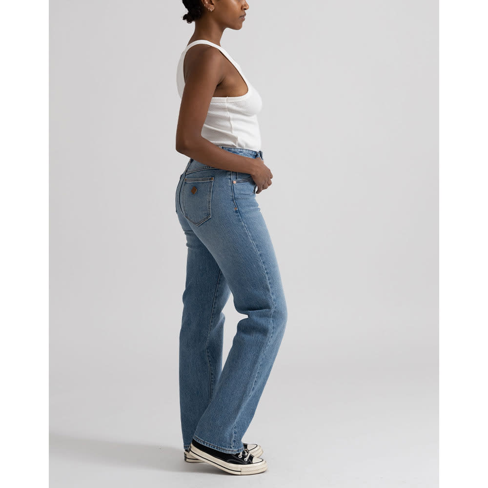 A 94 High Straight Erin Jeans