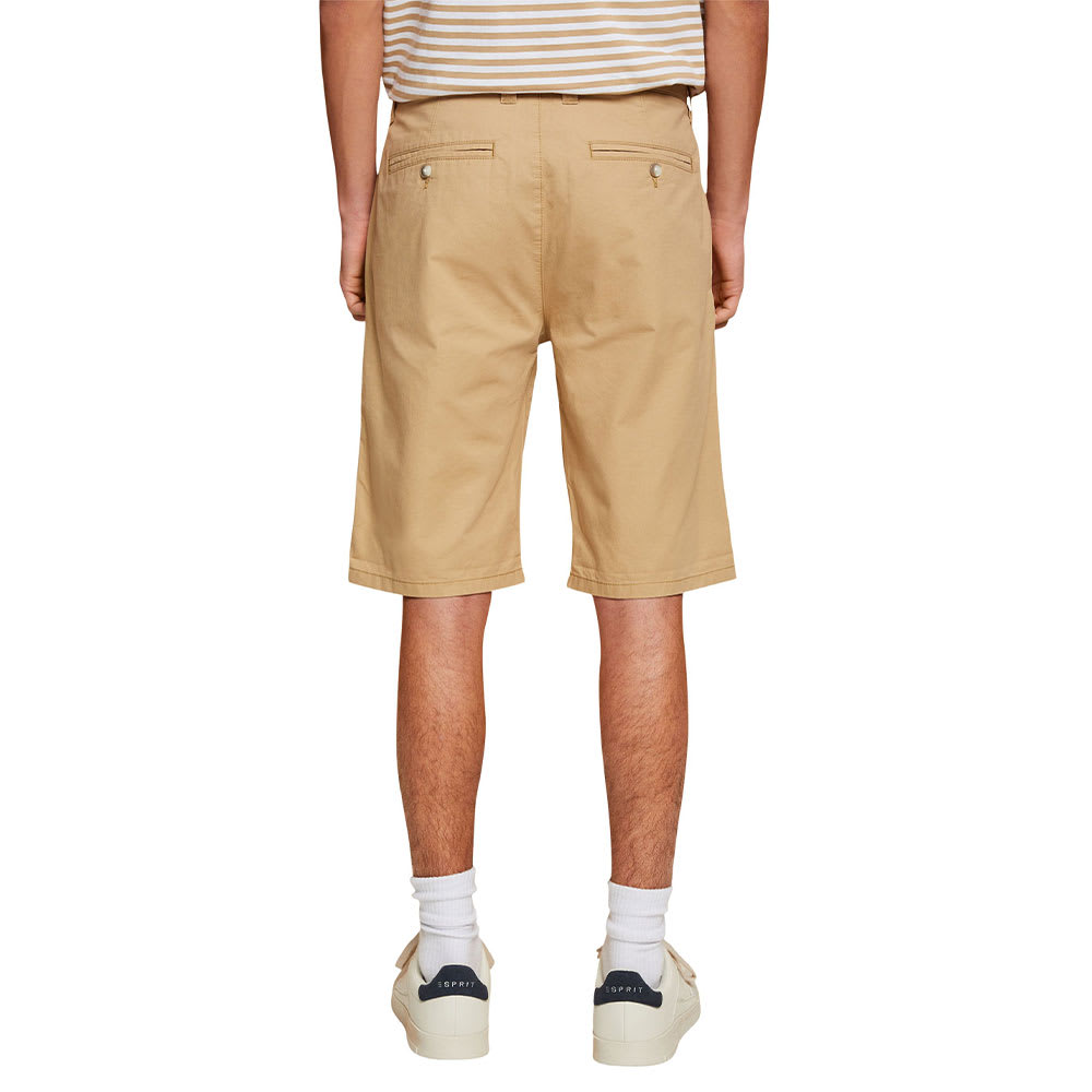 Shorts i chinostil