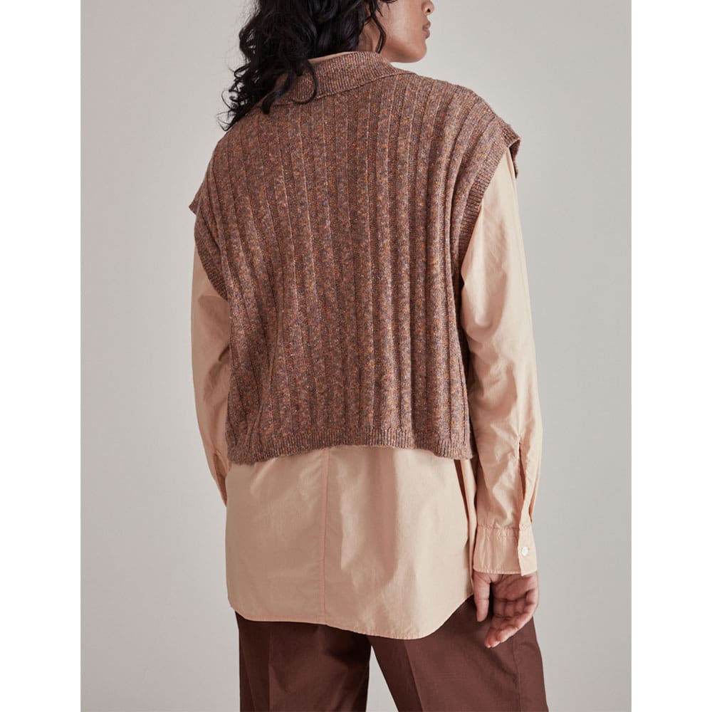 Nad Vest Knit