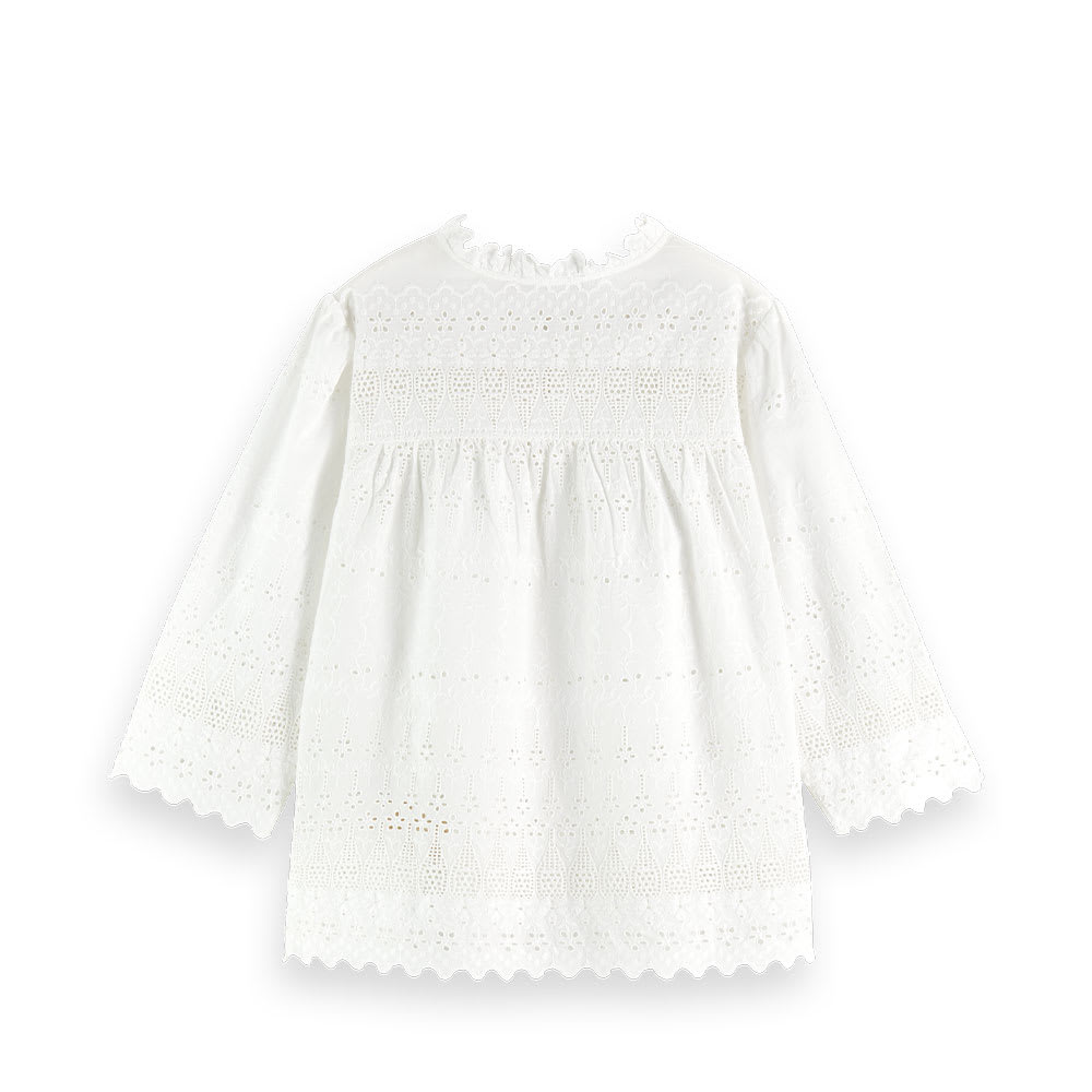 Broderie anglaise top