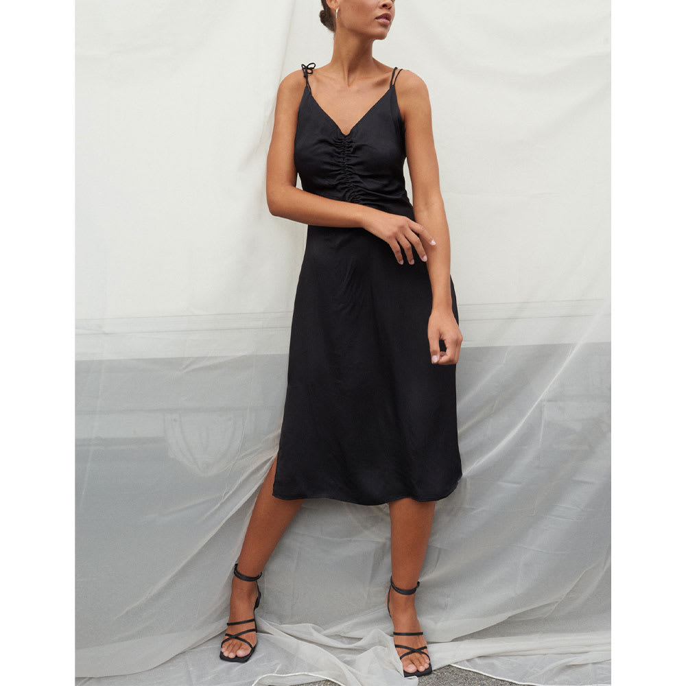 BOA 1 DRESS