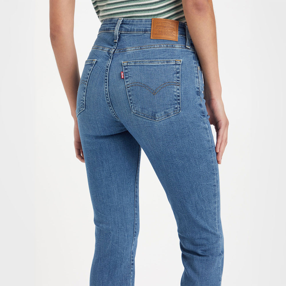 725 High Rise Bootcut Jeans