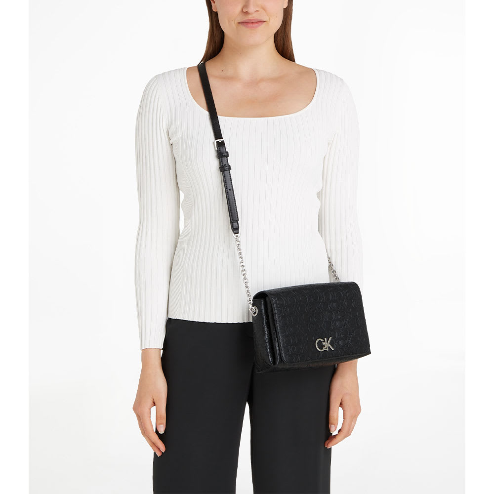 RE-Lock Shoulder Bag