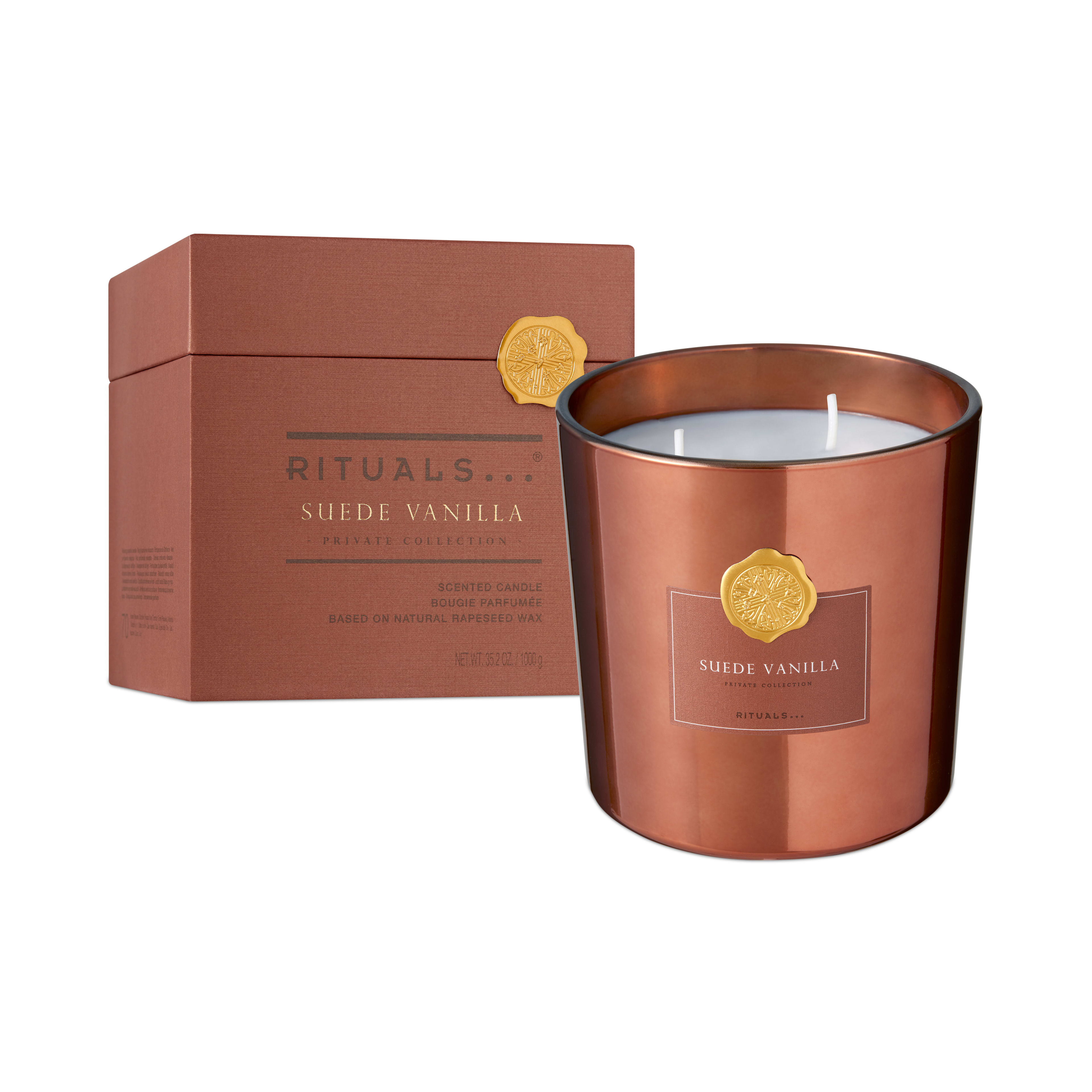XL Suede Vanilla Scented Candle i 1000 G från Rituals Åhlens