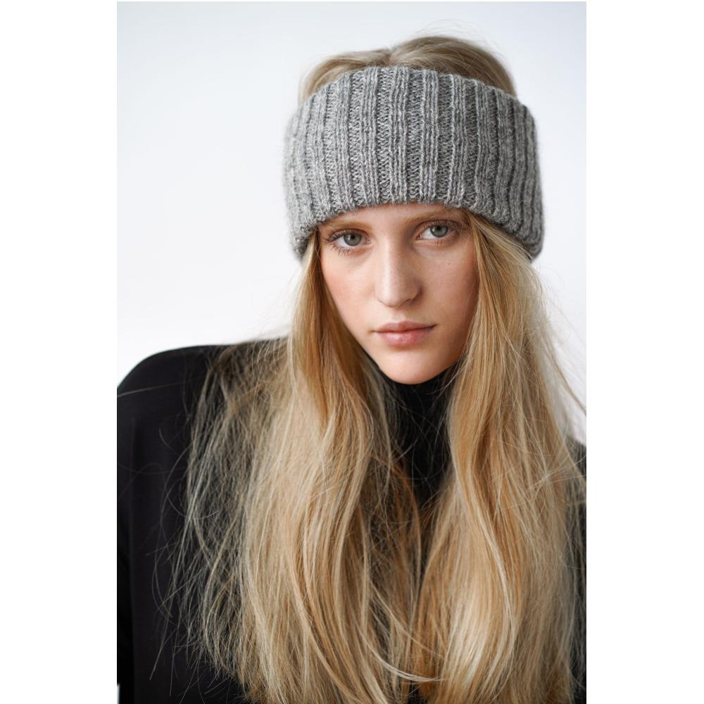 Eya Knitted Headband - Grey från Residus