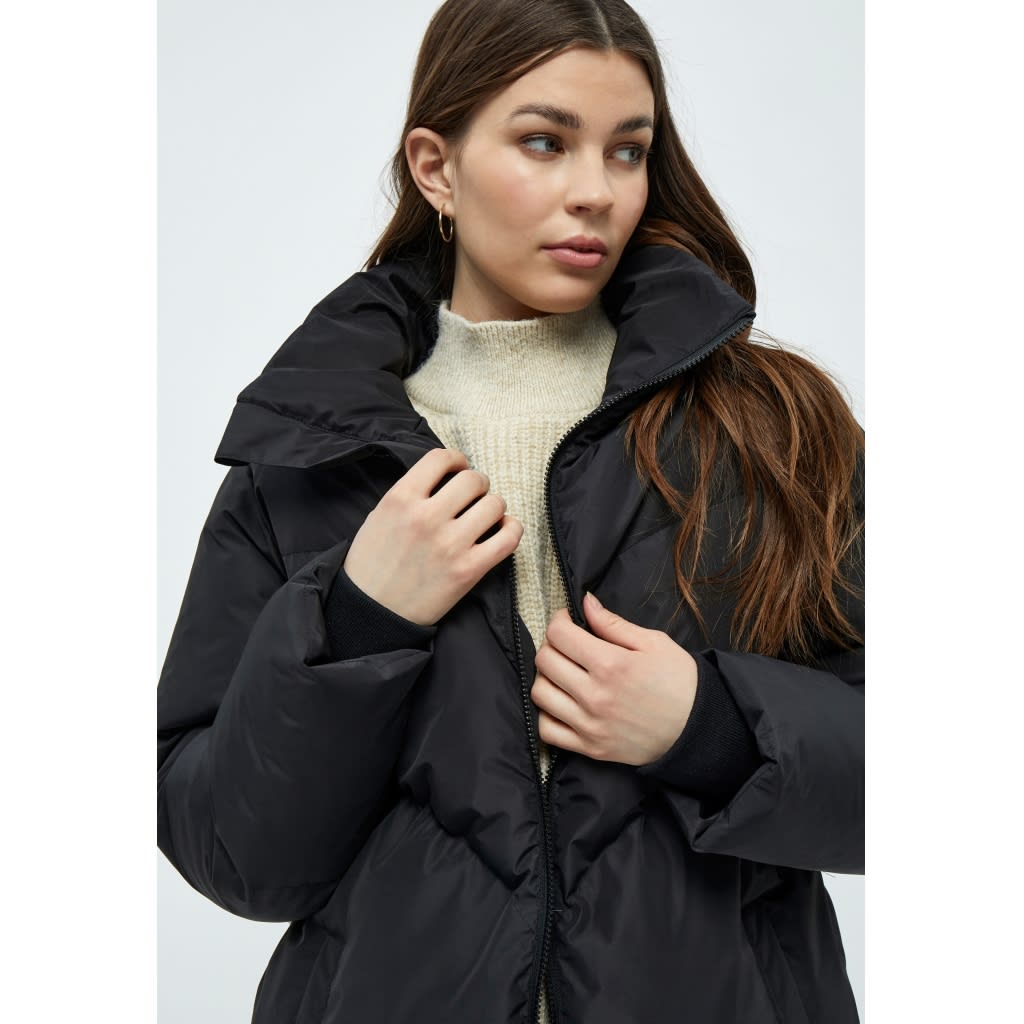Genaya Puffer Coat 1, black