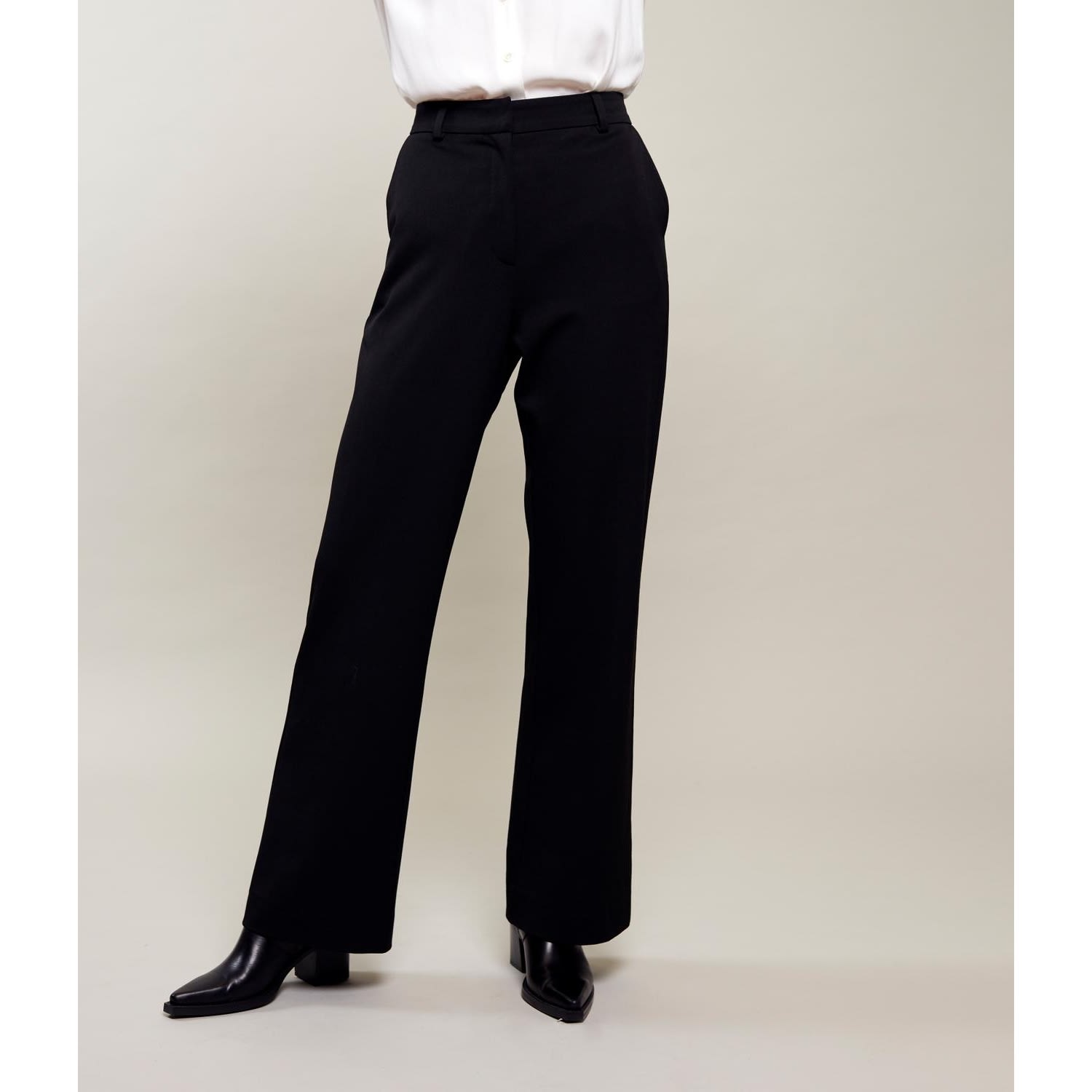 Wilma Trousers från Milook