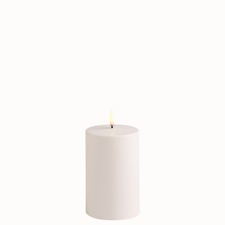 UYUNI Outdoor LED Candle - 7,8 x 12,7 cm från Piffany Copenhagen