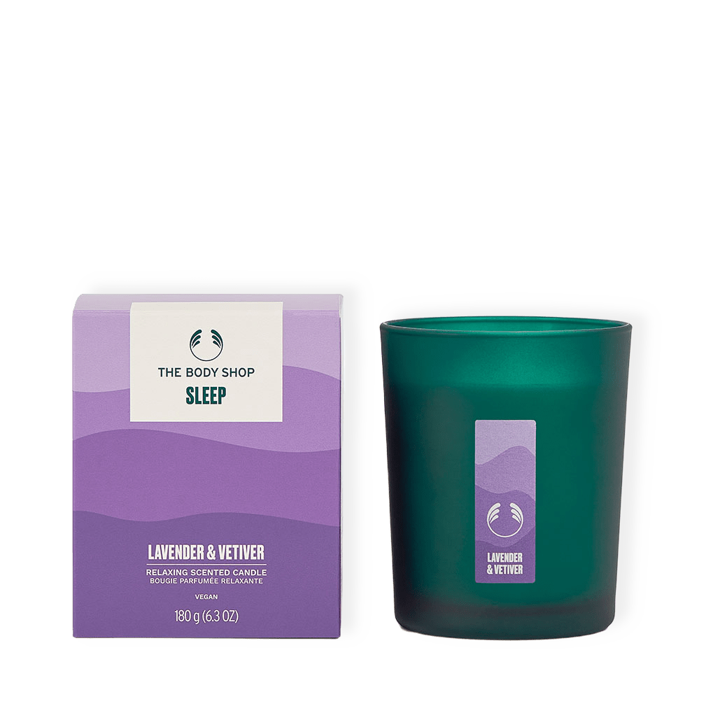 Sleep Lavender & Vetiver Relaxing Scented Candle från The Body Shop