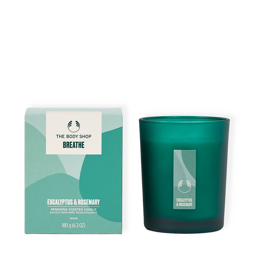 Breathe Eucalyptus & Rosemary Renewing Scented Candle från The Body Shop