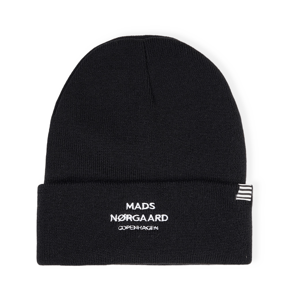 Logo Ambas Beanie från Mads Nørgaard
