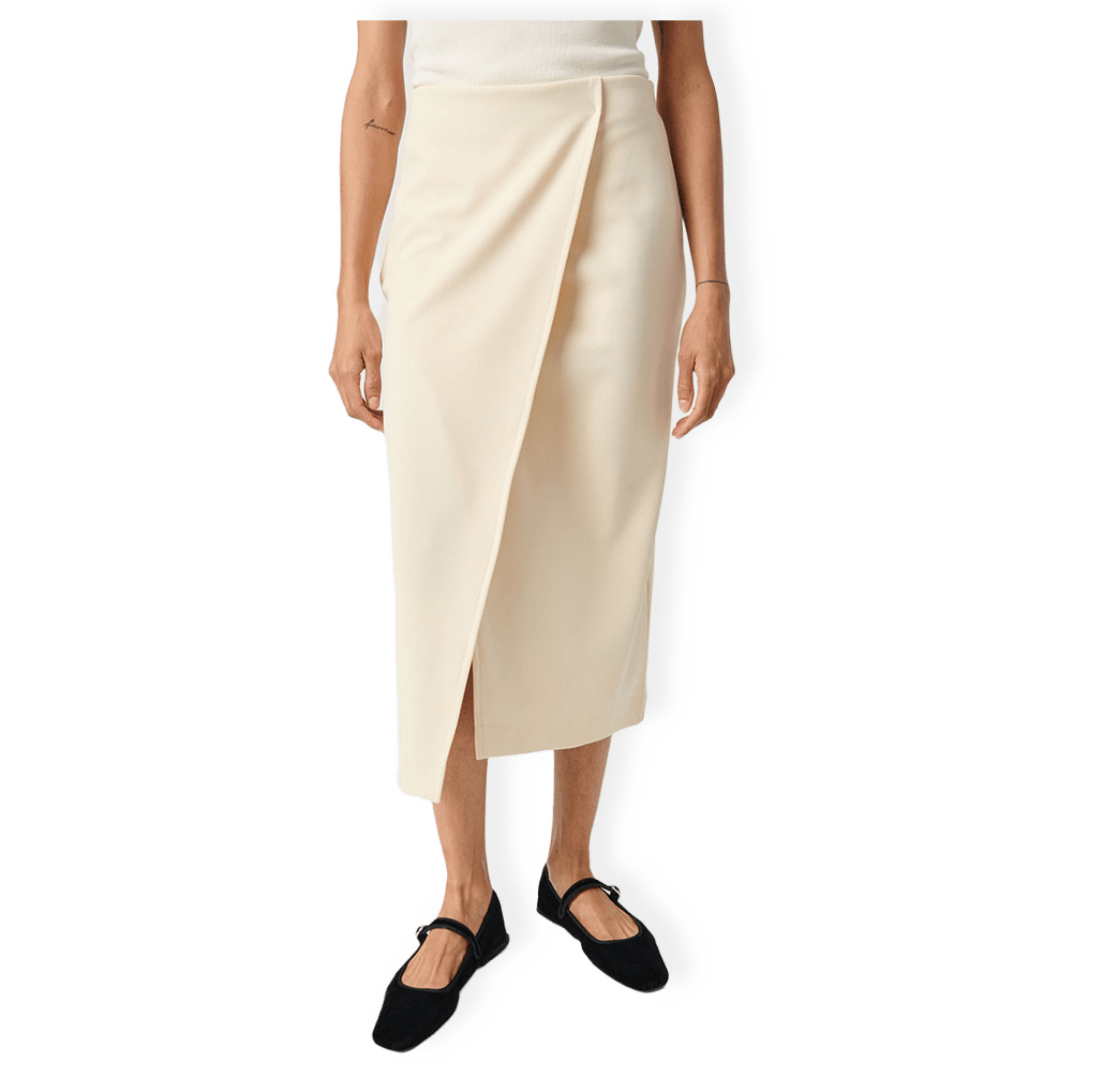SLBea Skirt från Soaked In Luxury