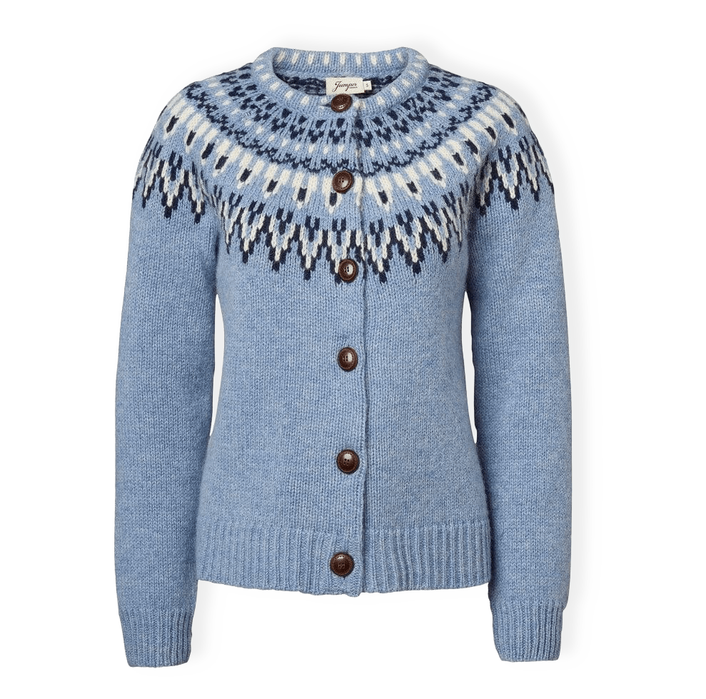Ljusblå Stickad Cardigan - Joelle Cardigan Lightblue från Jumperfabriken