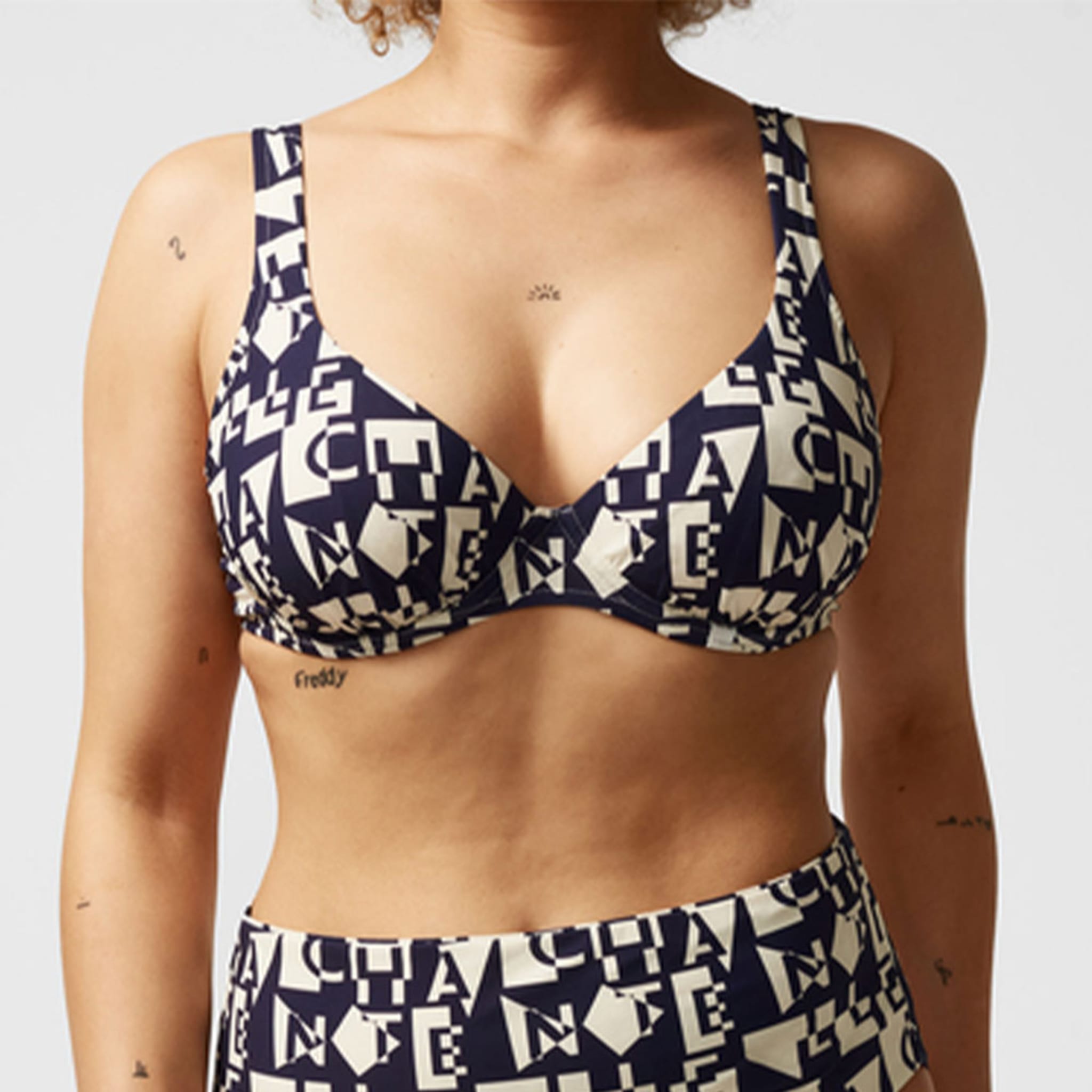 Identity Bikini Plunge underwired bra, Logo