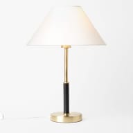Bordslampa HATTIG från Åhléns