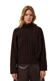 SLIdalia Pullover