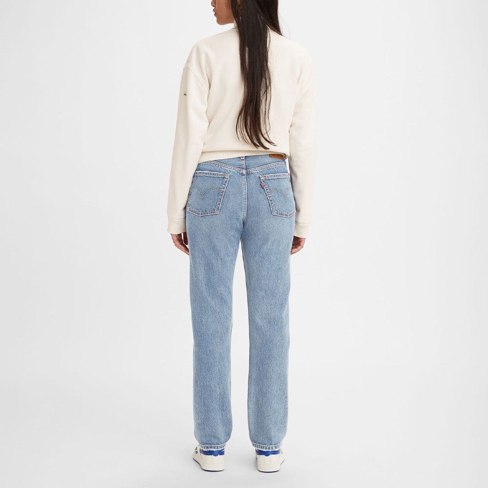 501 JEANS FOR WOMEN HOLLOW DAY i Light Indigo - Worn In från Levi's